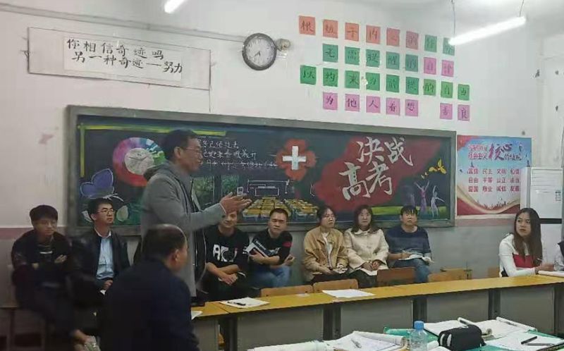 迎宾3_副本.jpg